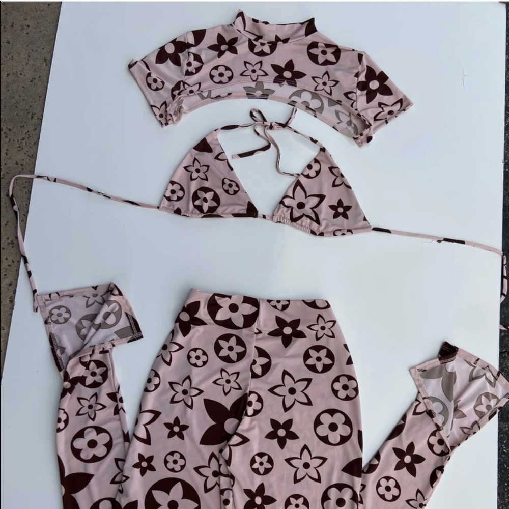 3 piece Taupe set from Baddieville. Never worn.